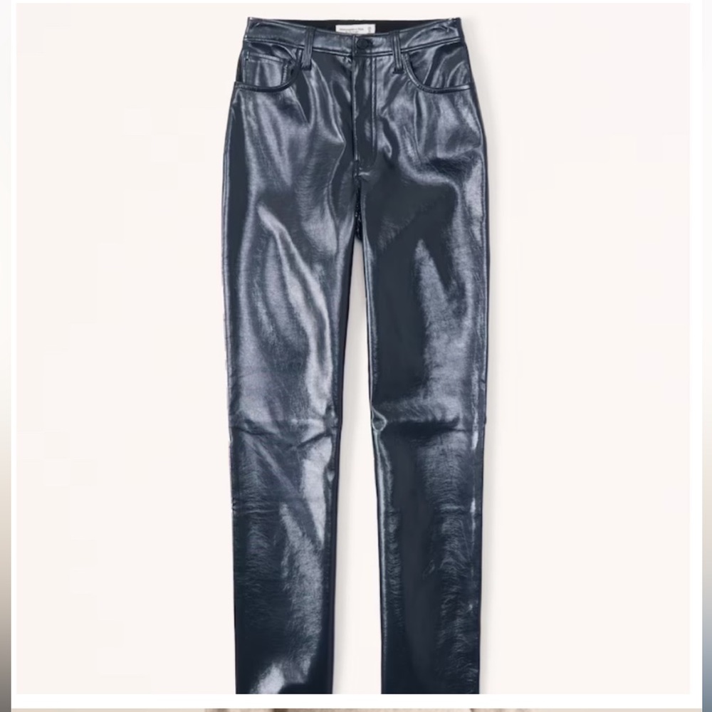 NWT Abercrombie Navy Patent Leather 90s Straight Pant